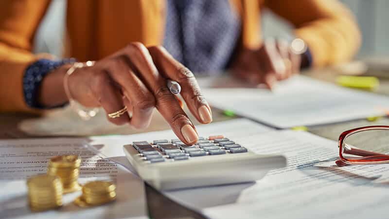 Tax season ya está aquí, ¡atención empresarias!