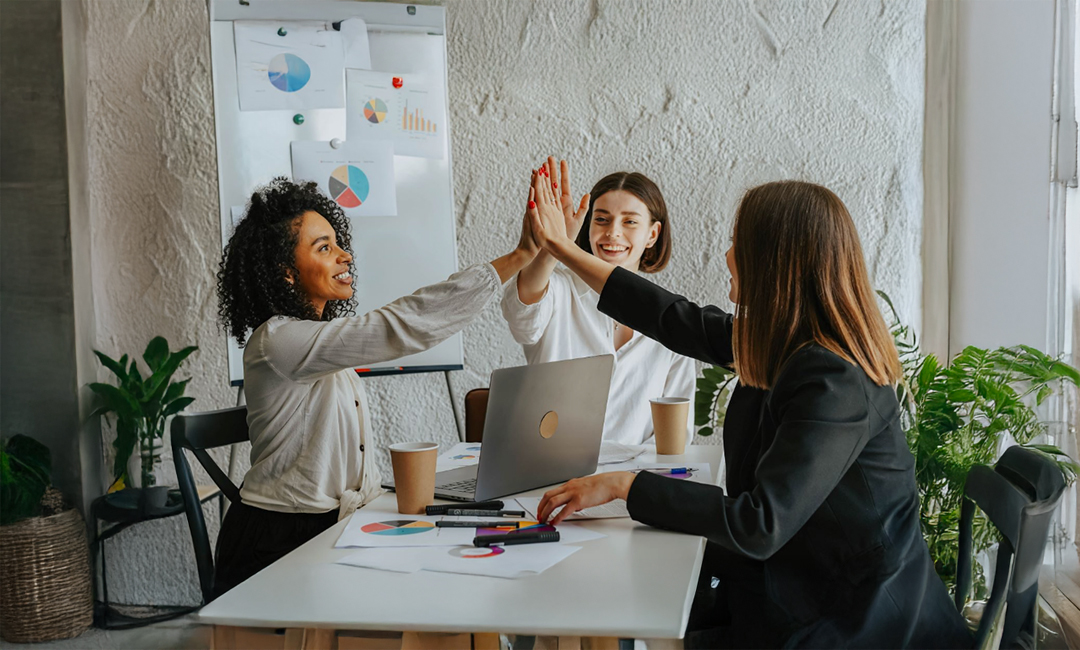 Marca personal y crecimiento profesional – Nuevo estilo de liderazgo femenino: poder con propósito